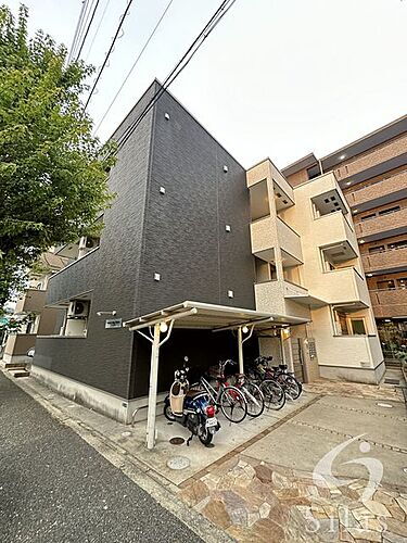 大阪府池田市天神１丁目 3階建 築9年2ヶ月