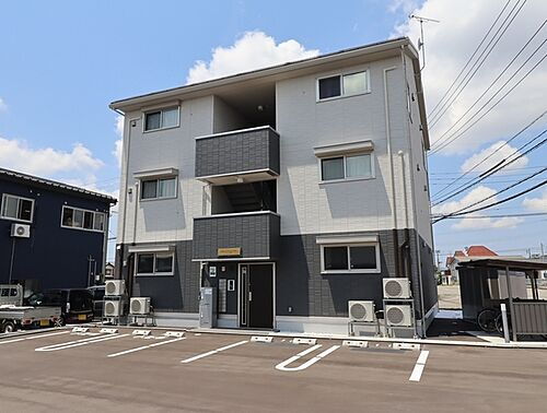 新潟県長岡市要町１丁目 賃貸アパート