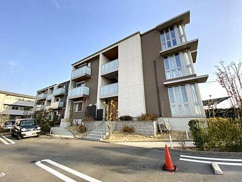 メゾンこころ　Ｂ棟　（ＢＥＬＳ認証） 3階建