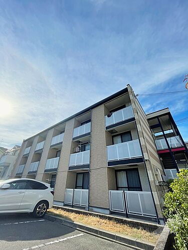 大阪府堺市美原区多治井 3階建 築17年