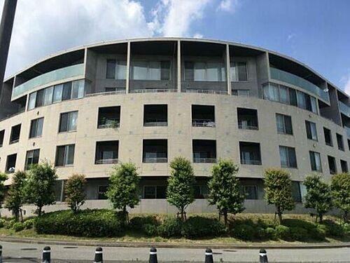 神奈川県川崎市麻生区はるひ野４丁目 地上5階地下1階建 築20年