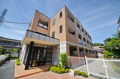 東京都八王子市南大沢２丁目 3階建 築16年7ヶ月
