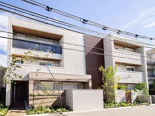 ＥＣＲＡＧＥ西宮 3階建