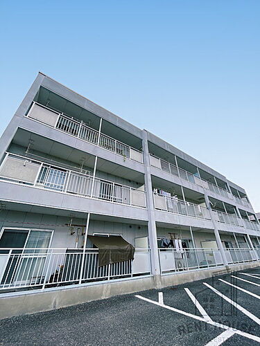 大阪府阪南市黒田 築32年3ヶ月 3階建