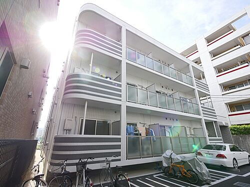神奈川県海老名市中央２丁目 3階建 築11年11ヶ月