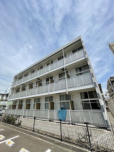 大阪府大阪市東住吉区湯里５丁目 築23年8ヶ月 3階建