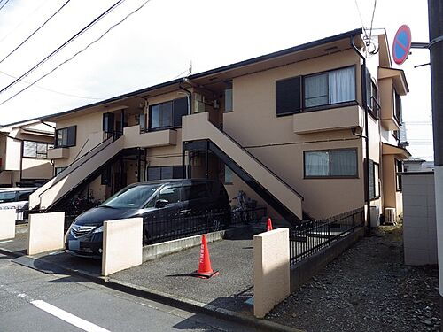 東京都八王子市片倉町 2階建