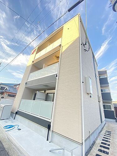 大阪府堺市堺区西湊町４丁 3階建 築2年5ヶ月