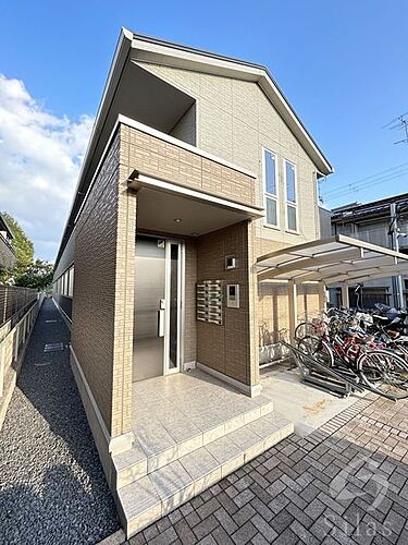 京都府京都市右京区太秦奥殿町 2階建 築8年1ヶ月