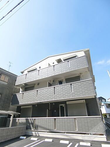 大阪府堺市西区宮下町 3階建