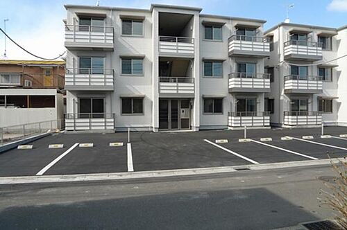 エクラージュ原宿　弐番館 3階建