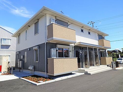 東京都羽村市羽中１丁目 2階建