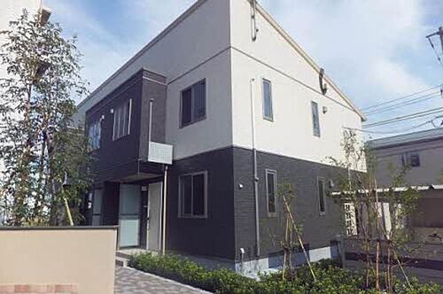 Ｅｃｒａｒｇｅ　Ｂ棟 2階建