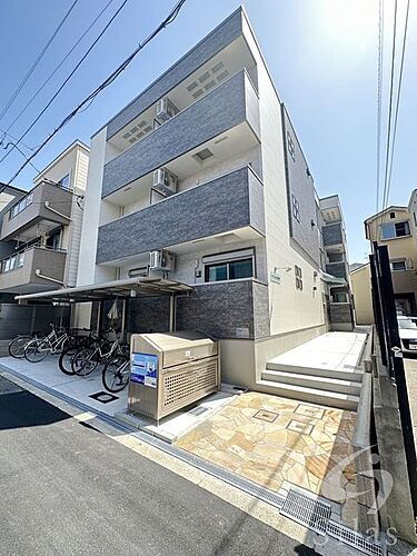 大阪府大阪市住吉区遠里小野６丁目 3階建 築2年10ヶ月