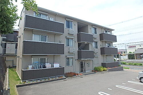 大阪府富田林市津々山台３丁目 賃貸アパート