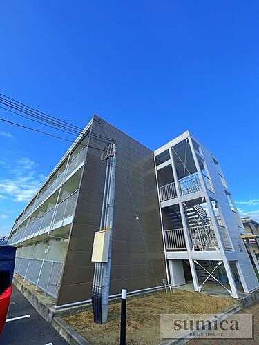 大阪府貝塚市小瀬１丁目 3階建 築22年