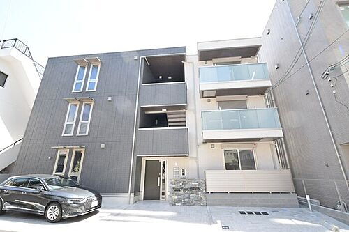 兵庫県神戸市東灘区御影中町１丁目 3階建 築3年3ヶ月