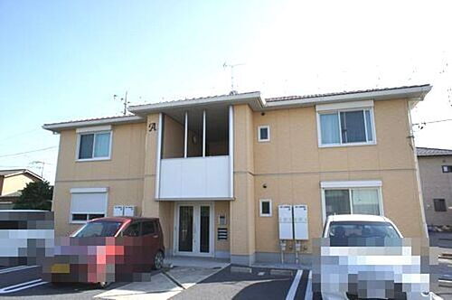 ファミールＡ