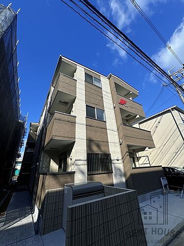 大阪府堺市西区浜寺石津町西１丁 3階建