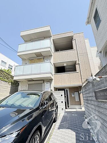 兵庫県神戸市中央区中島通２丁目 3階建 築8年4ヶ月
