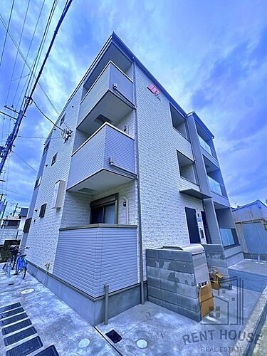 大阪府堺市西区浜寺石津町東５丁 築1年7ヶ月 3階建