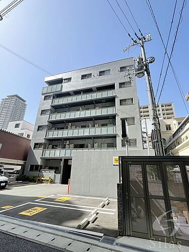 兵庫県神戸市中央区海岸通２丁目 6階建 築5年8ヶ月