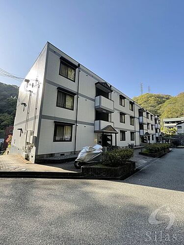 兵庫県神戸市兵庫区平野町字天王谷東服山 3階建 築31年