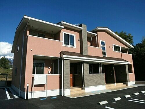 静岡県富士宮市大岩 2階建
