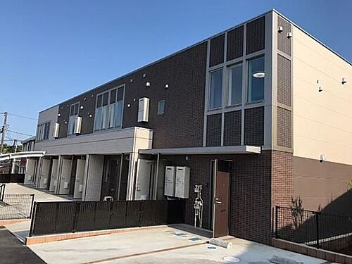 神奈川県秦野市西大竹 2階建 築6年3ヶ月