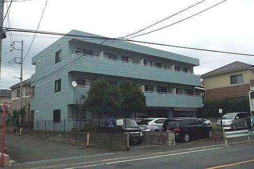 ルミネール・アン 3階建