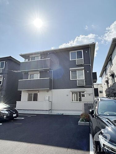 兵庫県明石市林崎町１丁目 3階建 築1年11ヶ月
