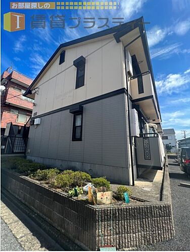 千葉県船橋市本中山５丁目 2階建