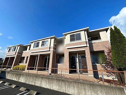 静岡県富士宮市万野原新田 2階建