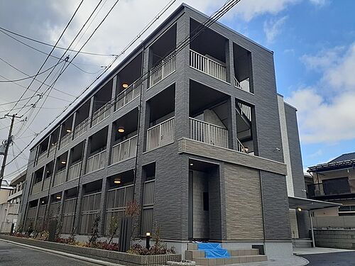 京都府京都市伏見区深草平田町 賃貸アパート