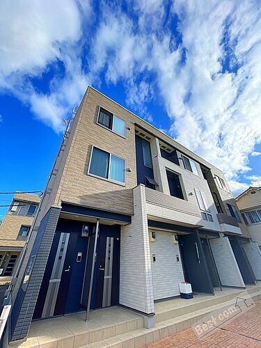 大阪府堺市東区西野 3階建