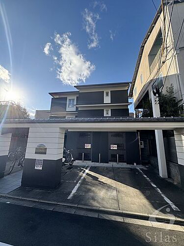 京都府京都市上京区北町 築14年9ヶ月 3階建