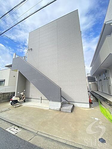 大阪府堺市東区日置荘原寺町 築10年2ヶ月 2階建