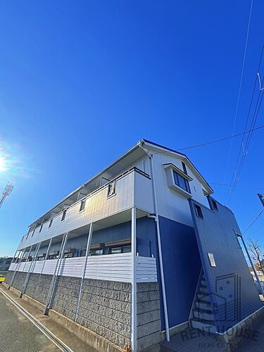 大阪府貝塚市麻生中 2階建