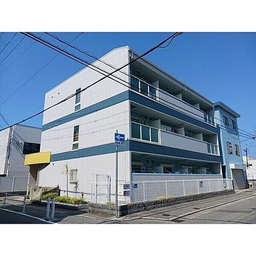 兵庫県西宮市越水町 築13年10ヶ月 3階建