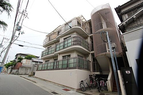 グレイスハイツ大谷 3階建