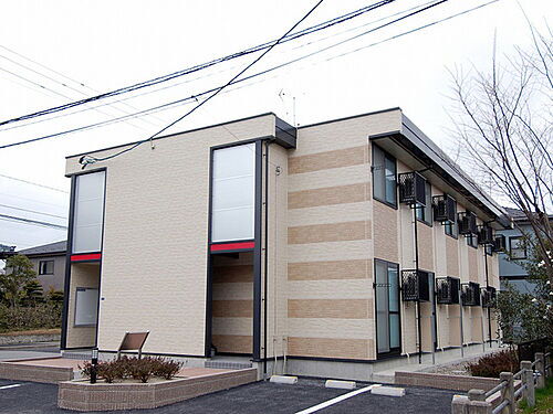 レオパレスＢｏｎｊｏｕｒ新崎 2階建