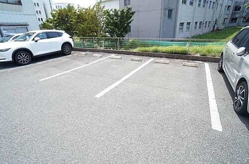 シャローム本町Ｂ 2階建