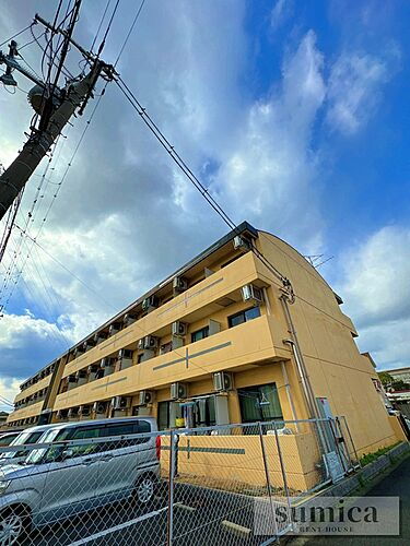 大阪府泉佐野市南中安松 3階建 築31年11ヶ月