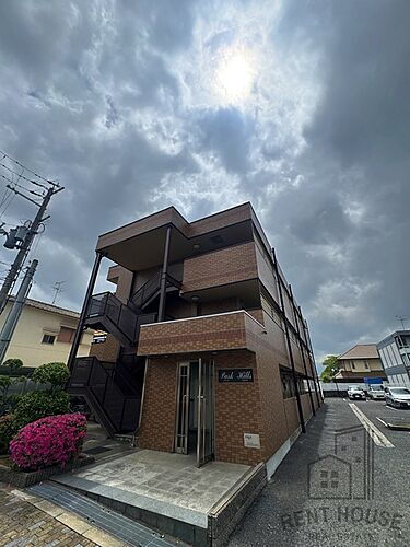 大阪府堺市北区百舌鳥本町３丁 3階建 築23年10ヶ月