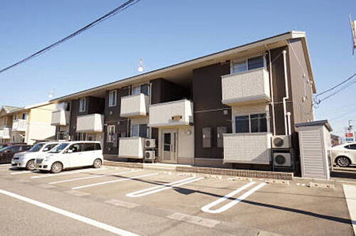 新潟県新潟市東区空港西１丁目 2階建