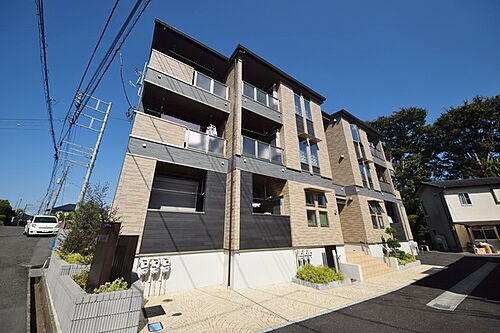 東京都八王子市下柚木 3階建 築2年5ヶ月