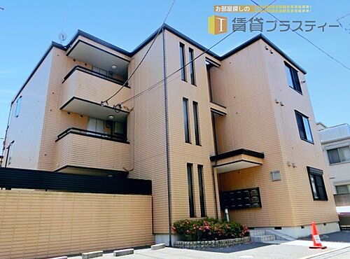 千葉県市川市新田５丁目 3階建
