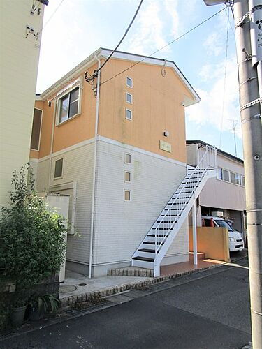 アザーレ鶴川