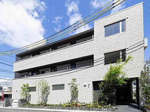 シャーメゾン　ＫＵＲＥＨＡ 3階建
