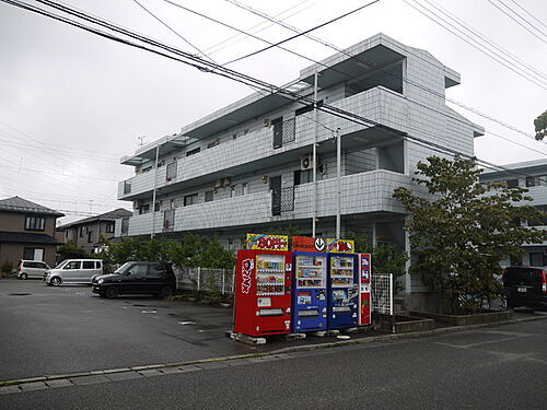 メゾンはなみずき　Ａ棟 3階建